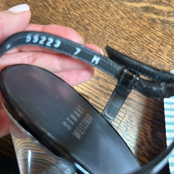 Stuart Weitzman black patent/lucite heel sandal - Picture 4 of 4